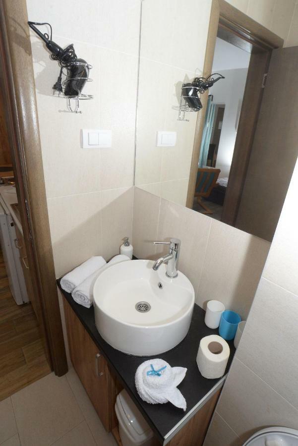 Centar Novi Sad-Apartman No 1 Exterior foto
